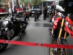 KPK-Tunjukkan-Barang-Bukti-OTT-Wamenaker-Immanuel-Ebenezer_20250821_180643.jpg