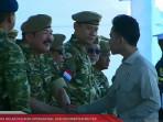 Momen-Wapres-Gibran-tak-jabat-tangan-atau-sapa-AHY-dalam-Upacara-Gelar-Militer.jpg
