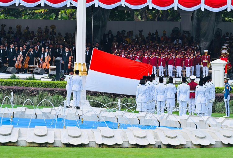 Upacara peringatan Detik-detik Proklamasi di Istana Merdeka