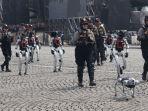 25-unit-robot-humanoid-dan-robot-anjing-K9.jpg